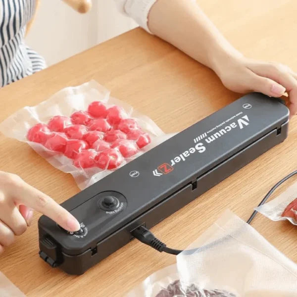 CURLERPRO™ VACUUM SEALER (SELLADORA AL VACÍO)